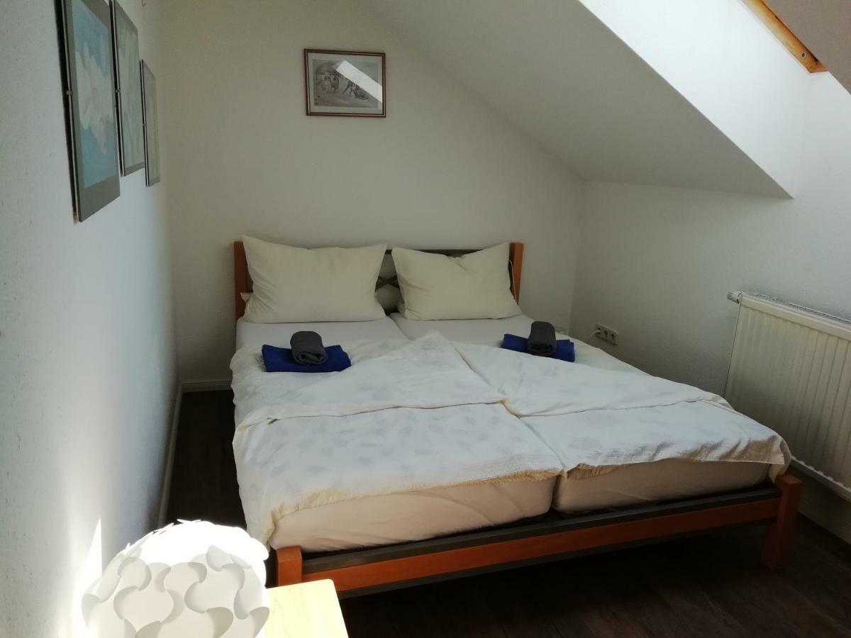 Ferienwohnung Am Torbogen Nr.3 リュベナウ エクステリア 写真
